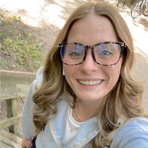 Meet your Posher, Elle